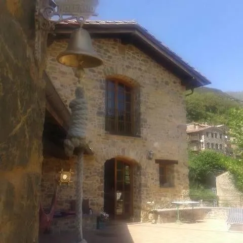Bed&Breakfast La Cabanya De Beget Bed and Breakfast